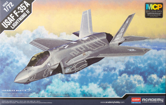 Academy Hobby Models USAF F-35 A Lightning II 1:72