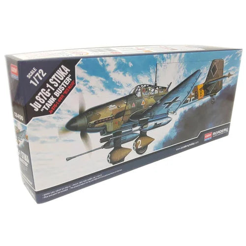 Academy Hobby Models 1/72 Ju 87G-2 Stuka 