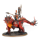 Fyreslayers - Auric Runesmiter/ Runeson/ Runefather on Magmadroth